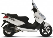 Piaggio X7 300